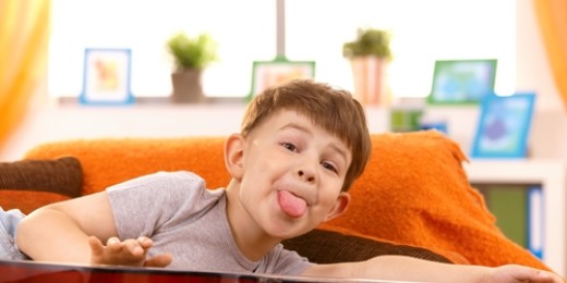 Et si l'agitation perpétuelle de son enfant était due à des journées trop pleines
