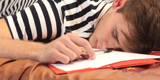 Sommeil des ados, entre puberté et développement