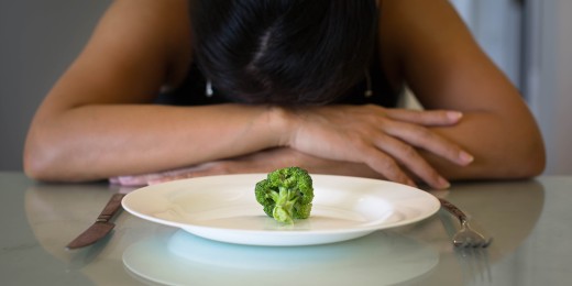 Que faire quand son enfant est victime de troubles alimentaires ? Des témoignages et des expertises pour mieux comprendre