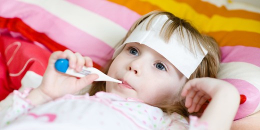 Maux de tête, frissons, courbatures, nez qui coule, fièvre : c’est la grippe