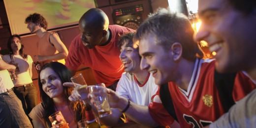 Alcool : le premier verre se consomme en famille