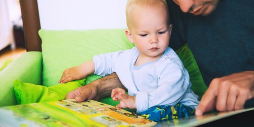Comment partager avec les bébés son amour des livres