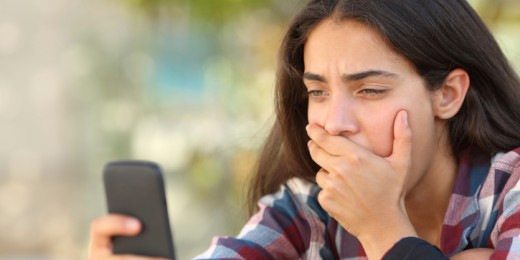 Témoignages d'ados qui racontent leurs expériences de « rumeurs » vécues sur le web