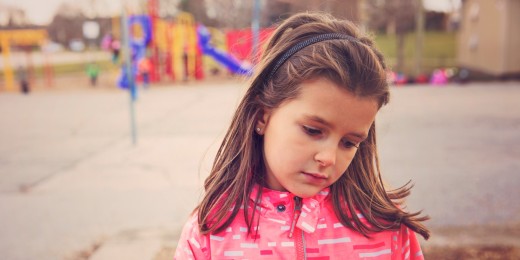 Des pistes à l’attention des parents confrontés à un enfant qui râle fréquemment