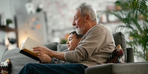 Marcel Rufo évoque l’importance extraordinaire des grands-parents