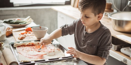En matière d'éducation et d'autonomie, la cuisine donne souvent d'excellents résultats