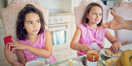 Quand le courant ne passe pas avec les copains et copines de vos enfants