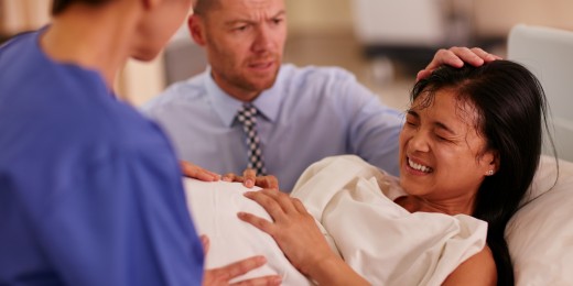 Laisser le choix aux parents pour leur lieu de naissance