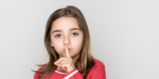 Avec les enfants, le secret est à manier avec prudence et empathie