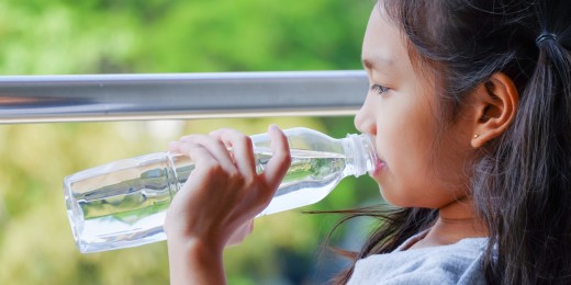 Les perturbateurs endocriniens sont partout, mais tous ne sont pas de réelles menaces pour les enfants