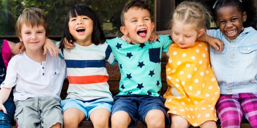 Entre 3 et 5 ans, les enfants ne sont pas toujours capables de maîtriser leurs émotions, d'où les amitiés parfois contrariées