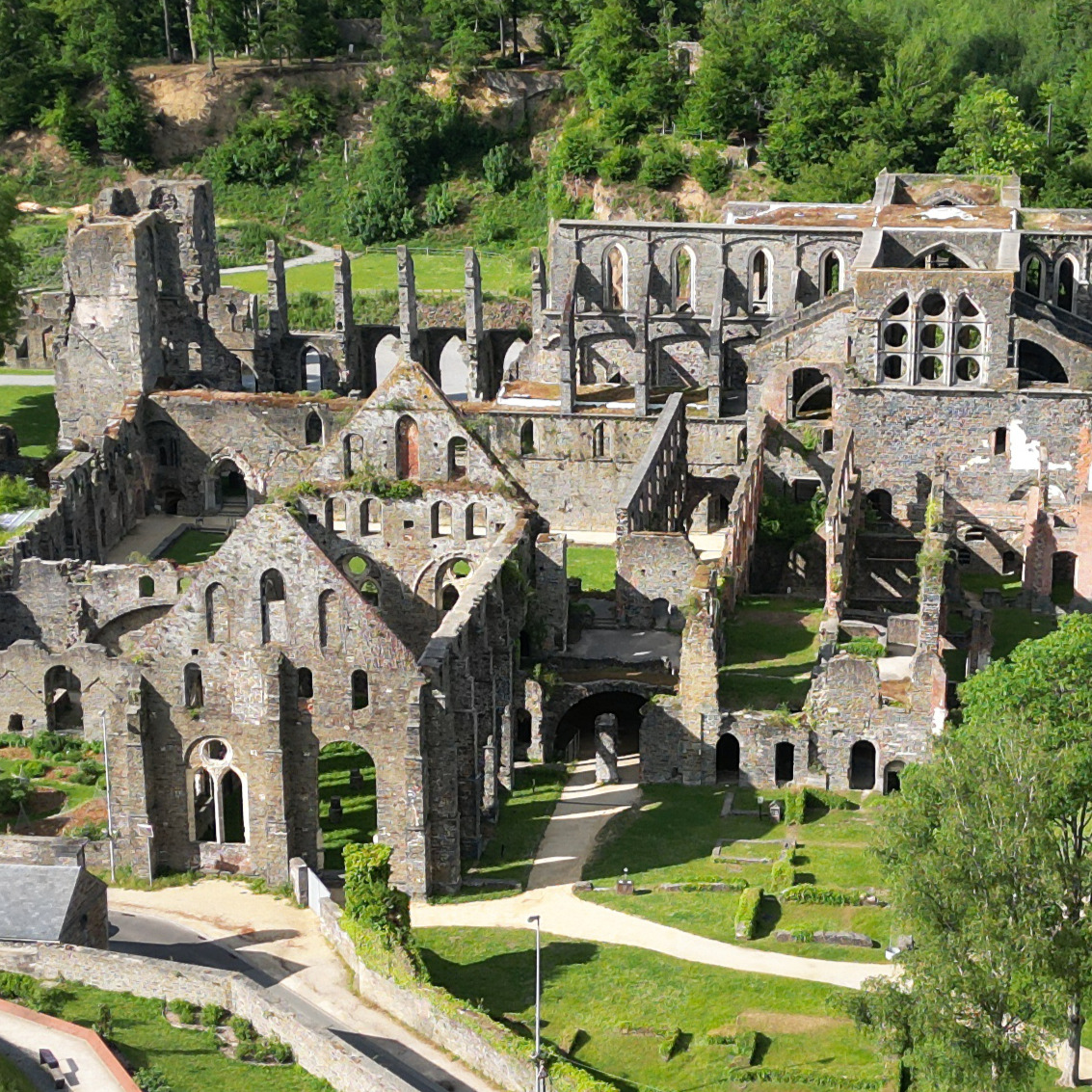 ABBAYE DE VILLERS-LA-VILLE : 1€ de réduction
