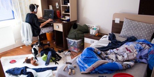 Une chambre bien rangée pour avoir l'esprit clair et s'y retrouver facilement