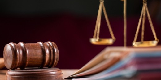 Les affaires familiales victimes des arriérés judiciaires&nbsp;: la Ligue des familles, un cabinet d’avocats et leurs clients attaquent l’Etat belge en Justice