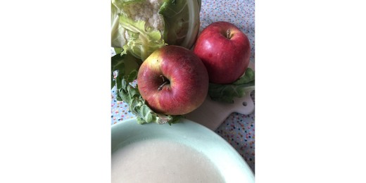 Recette de soupe pommes/chou-fleur surprenante et très facile à réaliser