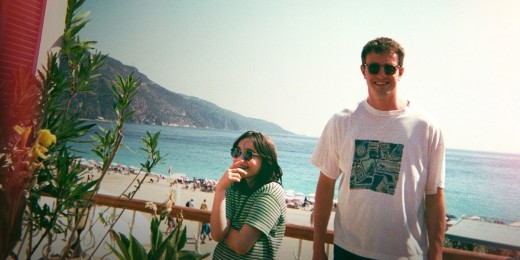 Aftersun met en images la relation sensible entre un jeune père divorcé et sa fille de 11 ans