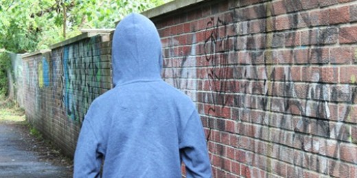 Drogue, violence, armes... la vie d'un ado peut parfois prendre un tournant compliqué