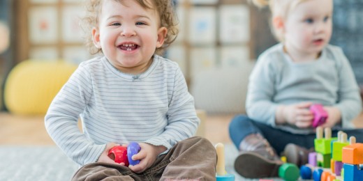Entre fermeture d'établissements et manque de places structurels, les (futurs) parents galèrent