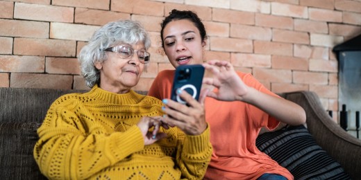 Les problématiques familiales sous l’angle de la grand-parentalité et des questions intergénérationnelles