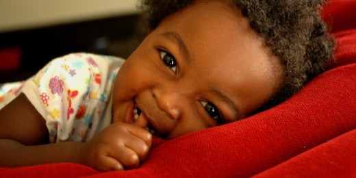 Comment faire perdre l’habitude du pouce à un enfant, alors qu’il n’en a absolument pas envie&nbsp;?