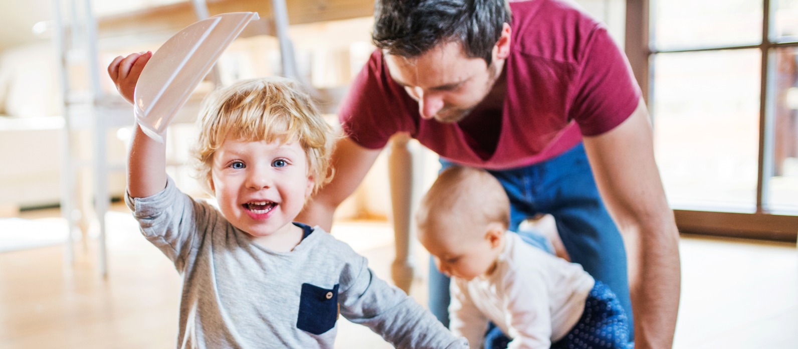 Si le 1er mois de congé parental était payé 1500€ au lieu de 879€...
