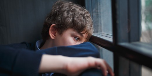 Suite au covid, la reprise de l’école en mode militaire et la perspective d’un avenir morose, de nombreux jeunes perdent le goût de vivre