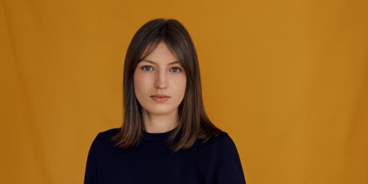 Sophie Galabru, philosophe française, démontre que chaque famille doit jongler avec un équilibre délicat