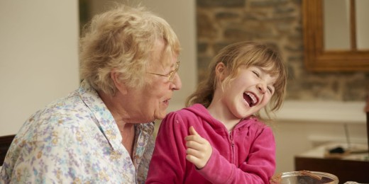 Génération sandwich d'hier et d'aujourd'hui, similitudes et différences