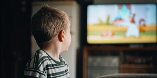 Pour les enfants de maternelle, les balises sont claires : limiter, partager et en parler en famille