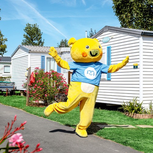 Les membres de la Ligue des familles profitent des vacances avec des avantages