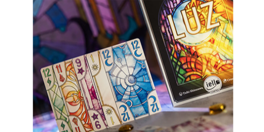 Luz, un jeu de plis incontournable