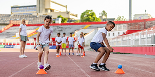L'impact budgétaire des activités extrascolaires vu par la Ligue des familles