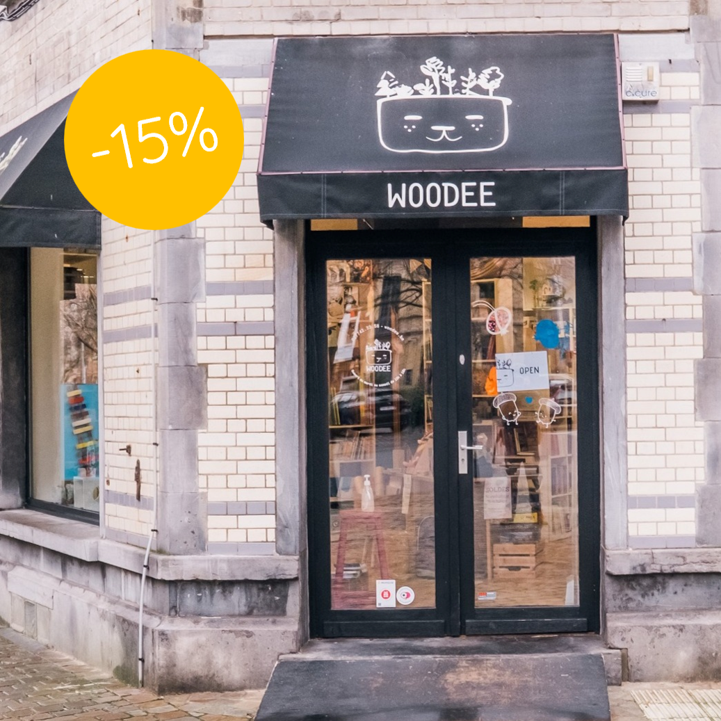 Devanture du magasin Woodee participant aux réductions de 15 % proposées par la Ligue des familles