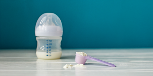 Lait pour nourrisson, préparation de suite ou de croissance, à quoi ça correspond ?