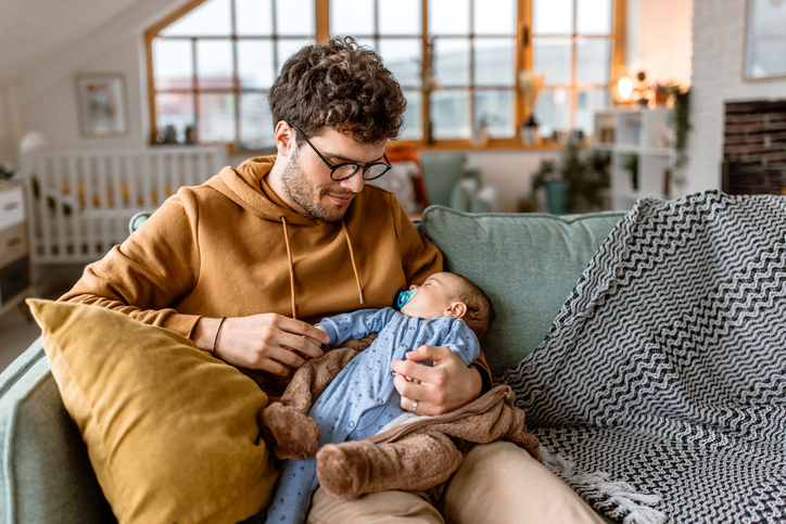 Des pères prêts à s’investir dès la naissance