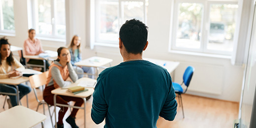 Les débuts en secondaire correspondent aux débuts de l'adolescence, soit deux forts changements pour l'ado