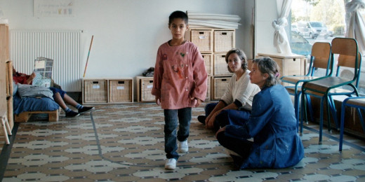 interview de la réalisatrice du documentaire "La Petite école"